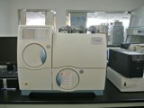 梅里埃Vitek 2 Compact全自动微生物鉴定/药敏分析仪